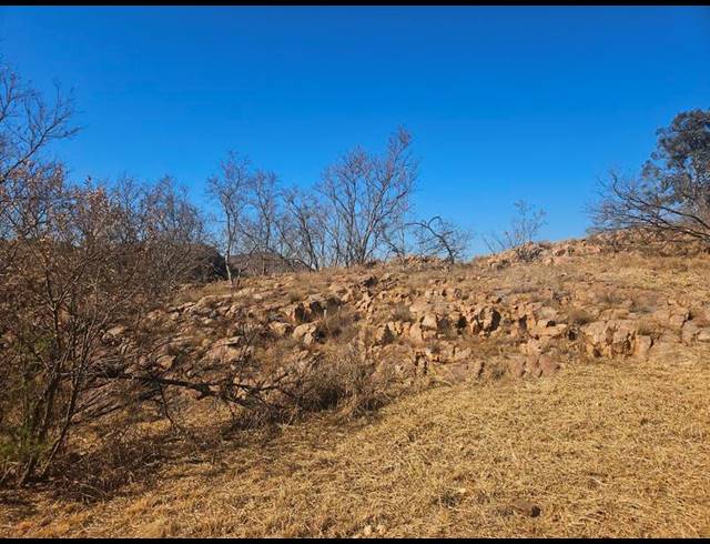 LAND FOR SALE IN LANSERIA